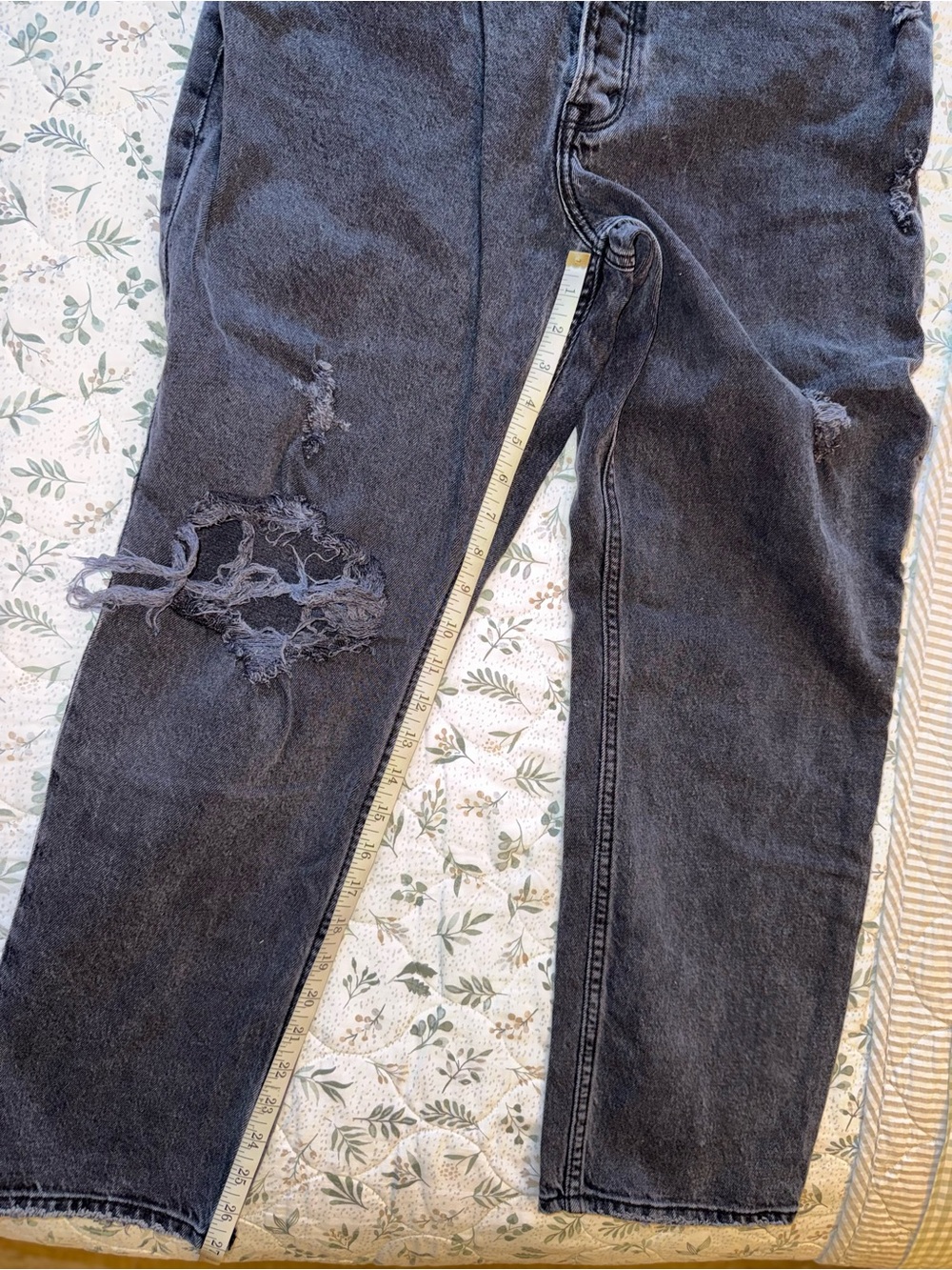 Abercrombie & fitch the dad high rise Jean size 30 Short - Picture 8 of 12